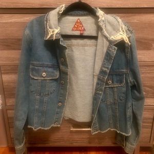Cropped denim jacket
